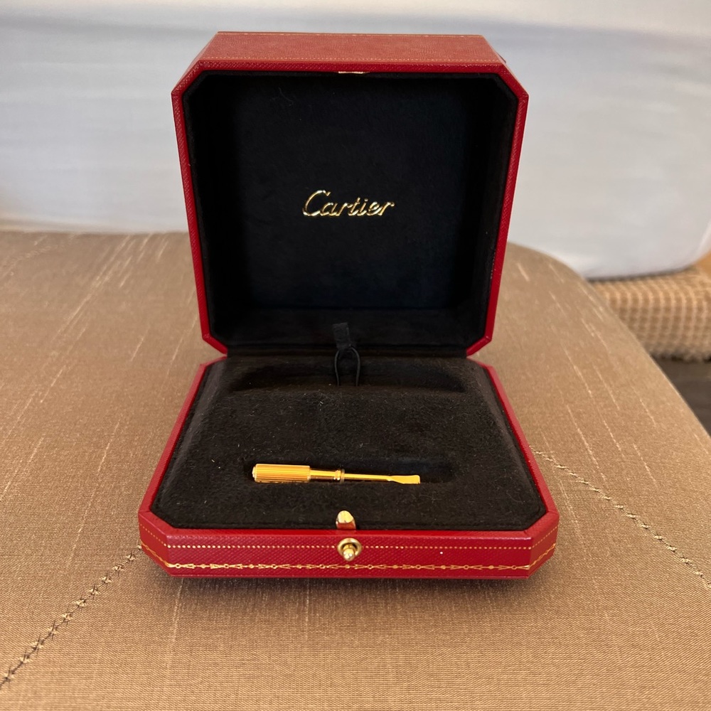 Cartier case with screw driver Original Authentic